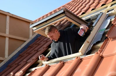 Pose de fenêtres de toit Velux à Combas